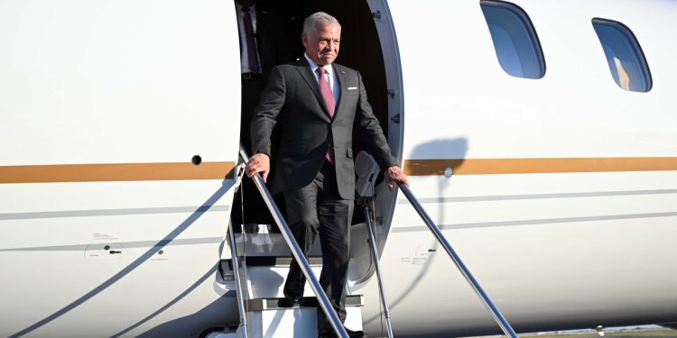 Король Иордании Абдалла II бен аль-Хусейн прибыл с визитом в Астану