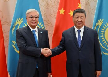 Глава государства провёл переговоры с председателем КНР Си Цзиньпином