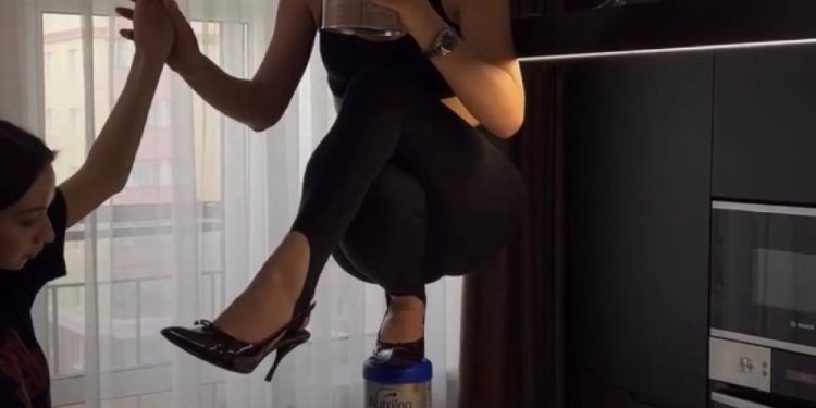 Попытка повторить трюк Ники Минаж закончилась переломом позвоночника