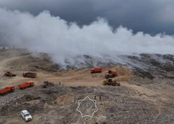 Пожар на полигоне в Алматинской области тушат уже пятые сутки