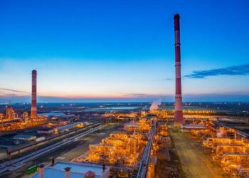 Президент Казахстана в США обсудил с главой Chevron расширение Тенгиза