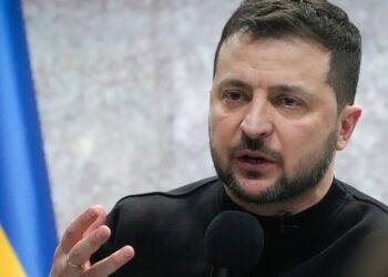 Зеленский предложил Путину встретиться в Казахстане (ВИДЕО)