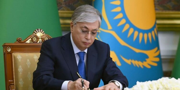 Токаев произвёл кадровые перестановки в Минпросвещения и новом Министерстве ИИ