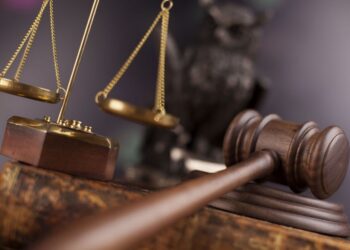 Приговор вынесли бухгалтеру школы в Сатпаеве за хищение 28 млн тенге