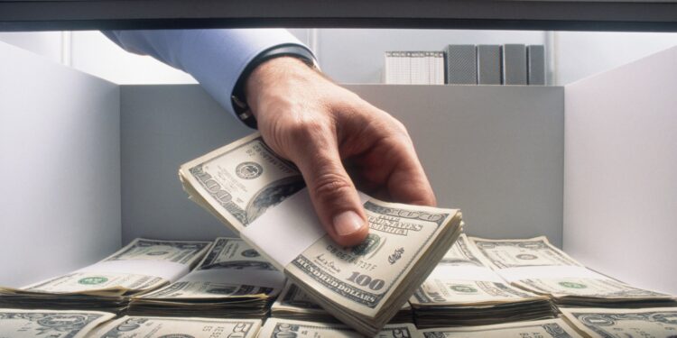 Банковское ОПГ: в АРРФР опровергли сообщение о причастности их сотрудников