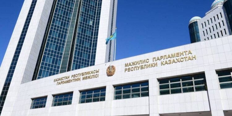 ИИ, экология, жильё и труд: над чем ещё будут усиленно работать в мажилисе