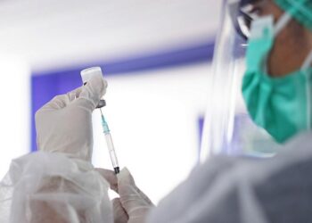 Борьба за жизнь: пострадавших в ДТП женщин доставят в Астану