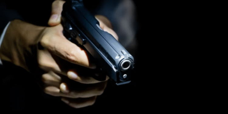 В Жезказгане полицейский по неосторожности застрелил коллегу