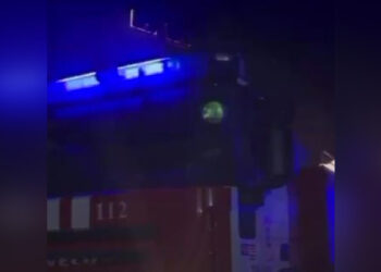 Мусорный полигон в Алматинской области продолжает гореть (ВИДЕО)