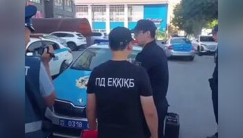 Рэпера Qarakesek задержали за рулём под наркотиками (ВИДЕО)