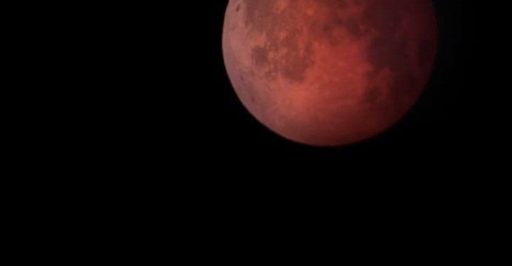 Кровавая луна