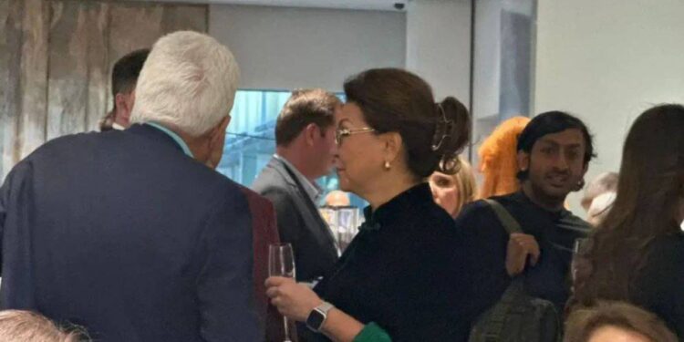 Дарига Назарбаева замечена без охраны на закрытом вечере