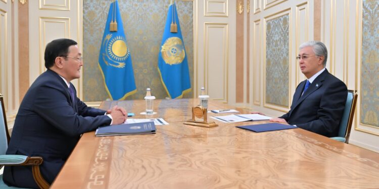 850 млрд тенге: Асылов доложил Токаеву о возврате активов в Казахстан