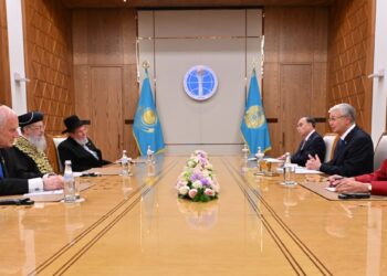 Президент встретился с представителями иудейских организаций