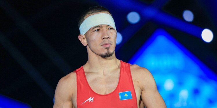 Казахстанский спортсмен завоевал “золото” ЧМ по греко-римской борьбе