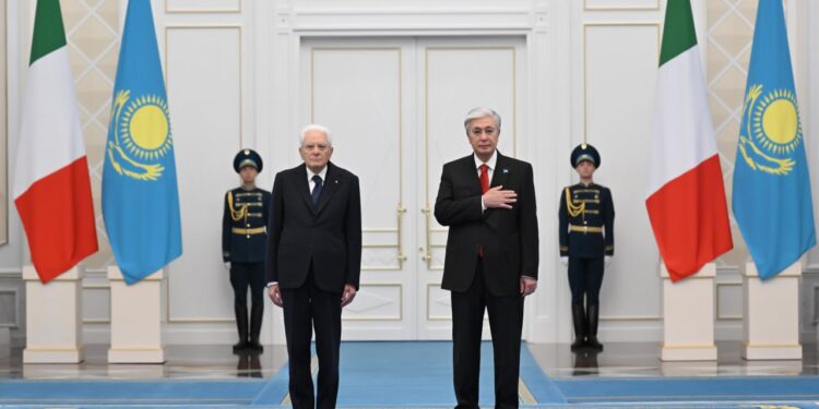 В Акорде прошла церемония встречи президента Италии (ВИДЕО)