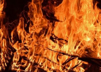 Пожар в гостинице в Астане: спасатели эвакуировали 50 человек