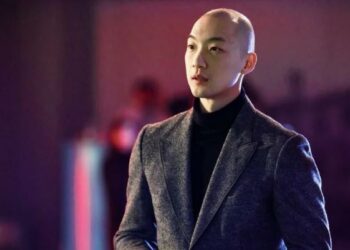 Джеки Чан выбрал казахстанца режиссёром новой части «Доспехов бога» (ВИДЕО)