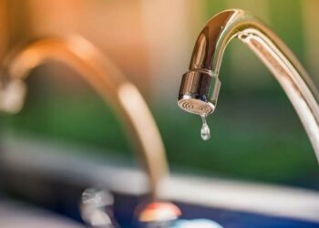 В Астане могут поднять тарифы на воду на 43%