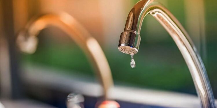 В Астане могут поднять тарифы на воду на 43%