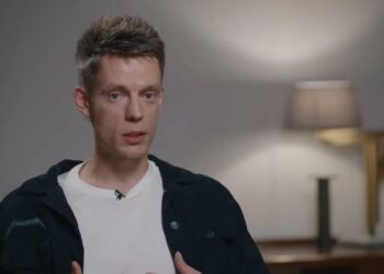 Казахстан может выдать меня: Дудь опасается приезжать к нам