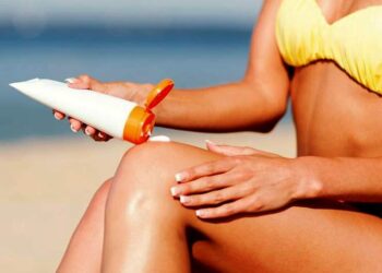 Таиланд вводит штрафы до 1,6 млн тенге за токсичные солнцезащитные кремы