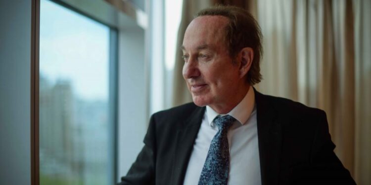 Где облажался Фостер? Анализ всех промахов и скандальных дел уходящего лидера