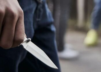 В школе ЗКО девятиклассник ранил старшеклассника ножом