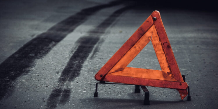 Автомобиль сбил девочку на “пешеходке” в Актобе и потом врезался в другие машины