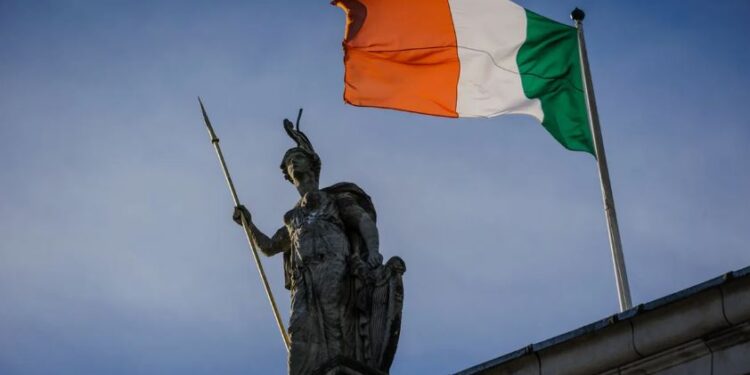 Касым-Жомарт Токаев поздравил Кэтрин Коннолли с избранием президентом Ирландии