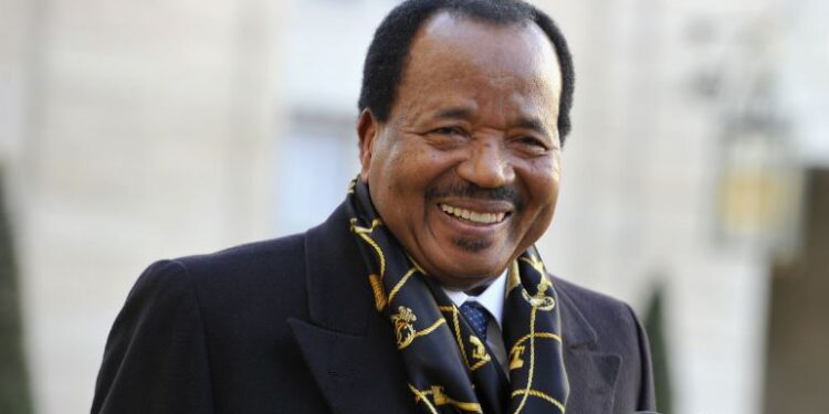 Президент Камеруна переизбрался восьмой раз: в стране вспыхнули протесты