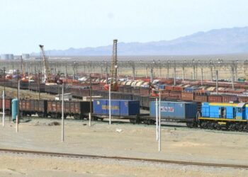 3 тысячи вагонов застряли на казахстанско-китайской границе: КТЖ дало пояснение