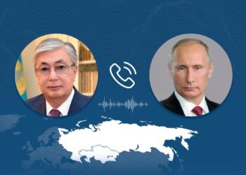 Токаев и Путин переговорили по телефону