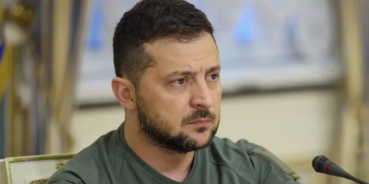 Зеленский объяснил «готовность Украины воевать еще два-три года»