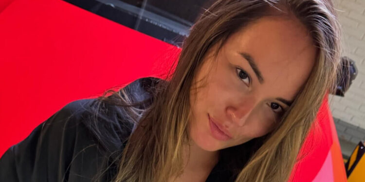 МВД Казахстана объявило в розыск бывшую жену боксёра Бивола