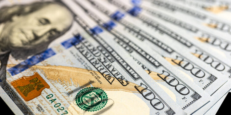 До 551 тенге может вырасти курс доллара в 2026 году