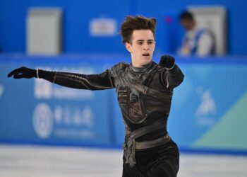 Казахстанский фигурист Шайдоров возглавил Мемориал Дениса Тена (ВИДЕО)