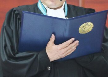 Студент подрабатывал ради мамы: суд его простил