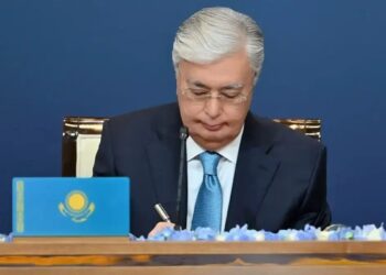 Токаев распорядился создать рабочую группу по парламентской реформе