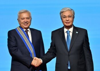 Токаев наградил Алекперова орденом «Барыс» I степени