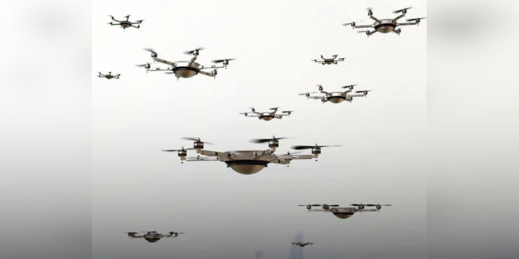 Над трассами у границы с РФ начали летать дроны