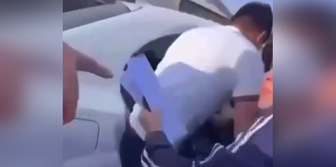 В Таразе средь бела дня похитили девушку (ВИДЕО)