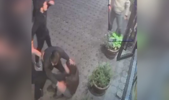 18-летнего алматинца избила группа взрослых мужчин (ВИДЕО)