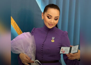 Сбылась мечта моей мамы: Баян Алагузова стала заслуженным деятелем Казахстана