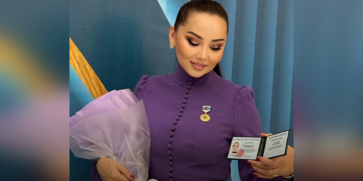 Сбылась мечта моей мамы: Баян Алагузова стала заслуженным деятелем Казахстана