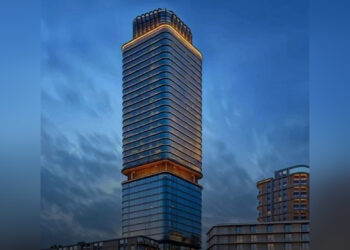 Скандал вокруг 40-этажного ЖК: аким Алматы объяснил, почему не могут запретить стройку