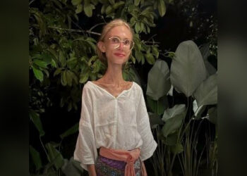 Молодая девушка умерла из-за фруктовой диеты (ВИДЕО)