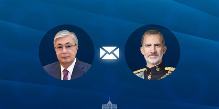 Токаев поздравил короля Испании с национальным праздником