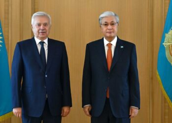 Токаеву доложили о планах работы компании «Лукойл»