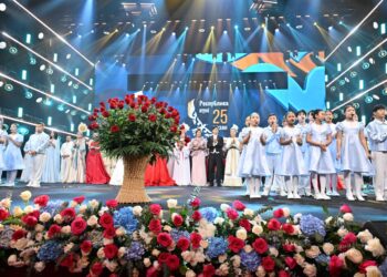 Токаев посетил концерт, прошедший в честь Дня Республики